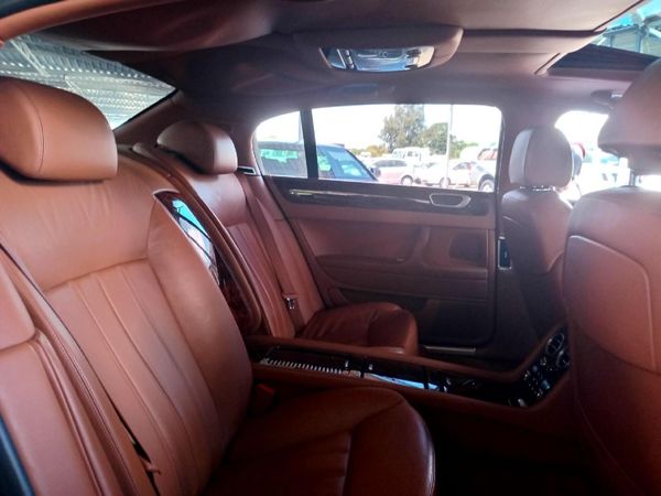 2007-Bentley-Continental-Flying-Spur-Speed image:9