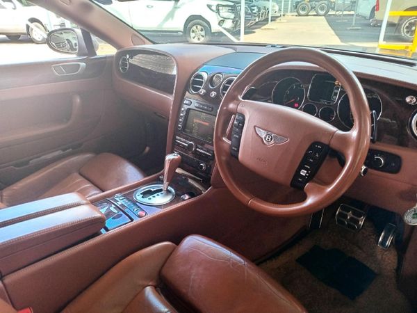 2007-Bentley-Continental-Flying-Spur-Speed image:7