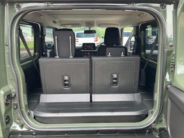 2026-Suzuki-Jimny-15-GLX image:12