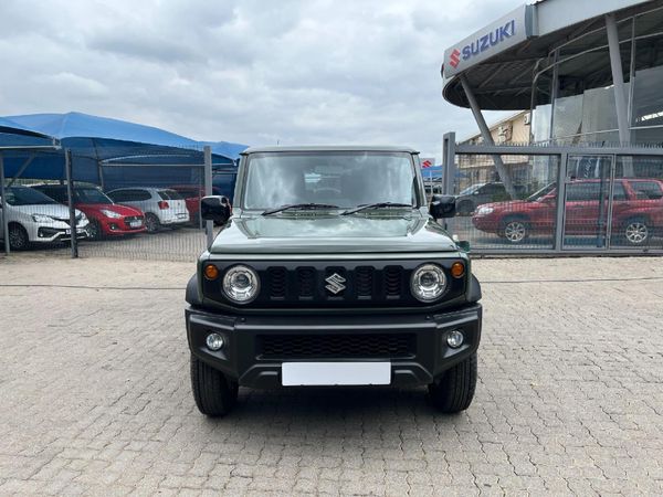 2026-Suzuki-Jimny-15-GLX image:1