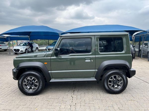 2026-Suzuki-Jimny-15-GLX image:3