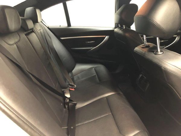 2016-BMW-3-Series-320i-M-Sport-Auto image:8