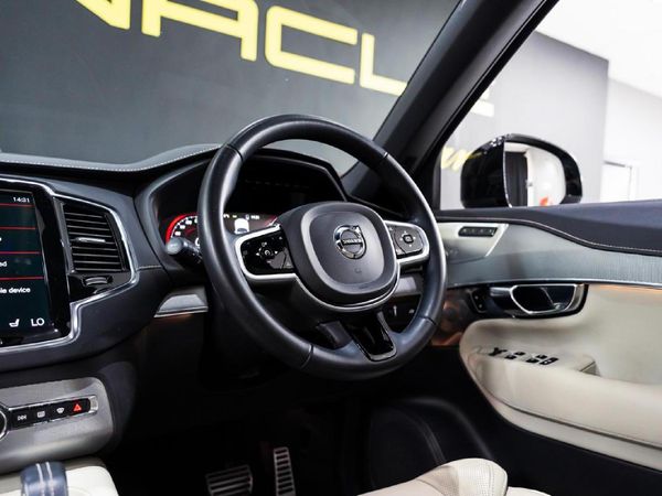2022-Volvo-XC90-B6-Ultimate-Dark-AWD-Mild-Hybrid image:16