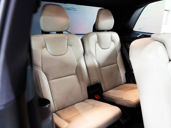 2022-Volvo-XC90-B6-Ultimate-Dark-AWD-Mild-Hybrid image:20