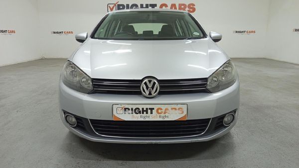 2009-Volkswagen-Golf-VI-20-TDI-Highline image:1