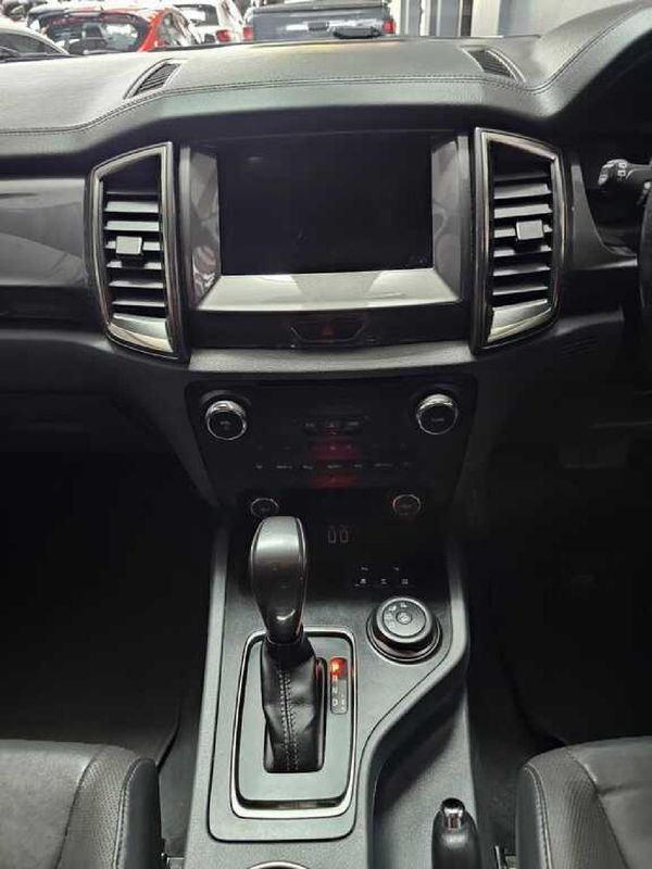 2019-Ford-Everest-32-TDCi-LTD-4x4-Auto image:9