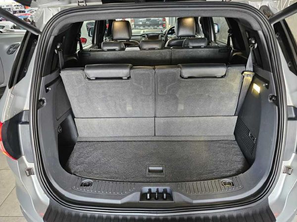 2019-Ford-Everest-32-TDCi-LTD-4x4-Auto image:4