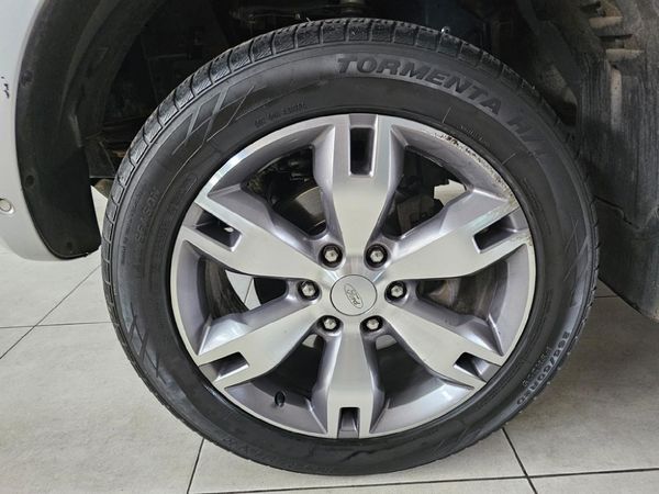 2019-Ford-Everest-32-TDCi-LTD-4x4-Auto image:5