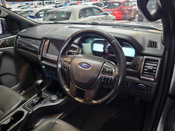2019-Ford-Everest-32-TDCi-LTD-4x4-Auto image:7