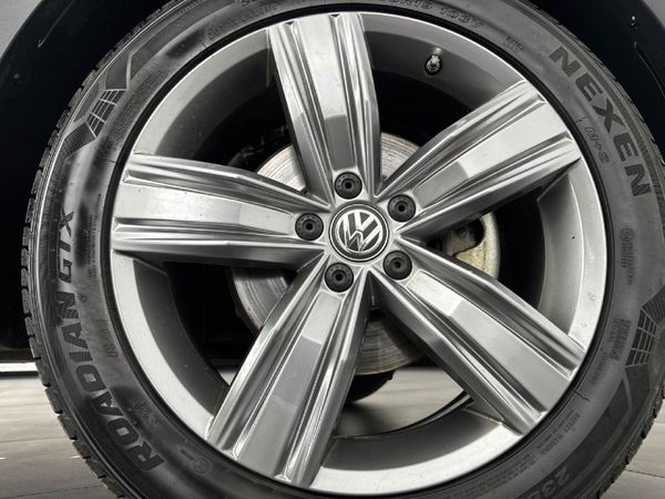 2019-Volkswagen-Tiguan-20-TDI-Comfortline-4Motion-Auto image:12