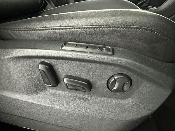 2019-Volkswagen-Tiguan-20-TDI-Comfortline-4Motion-Auto image:15
