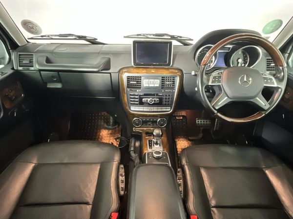 2015-Mercedes-Benz-G-Class-G-350-Bluetec image:1