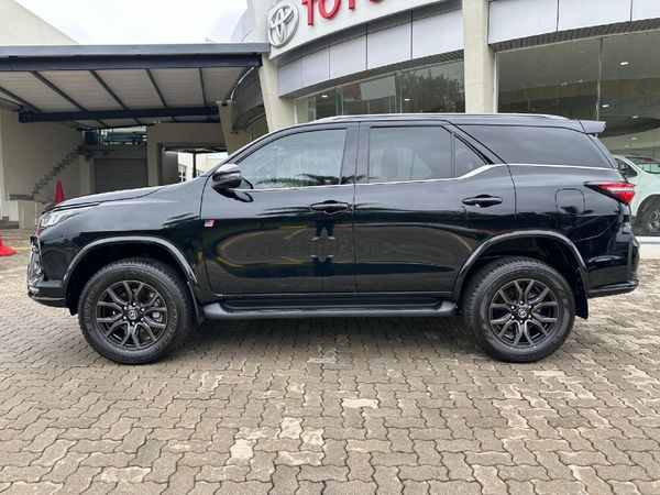 2026-Toyota-Fortuner-28GD-6-4x4-GR-S-Auto image:3