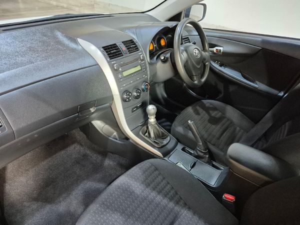 2009-Toyota-Corolla-13-Professional image:8