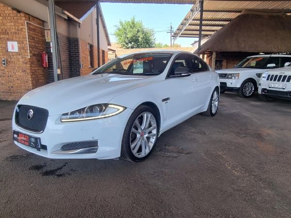 2013-Jaguar-XF-30-D-S-Premium-Luxury image:2
