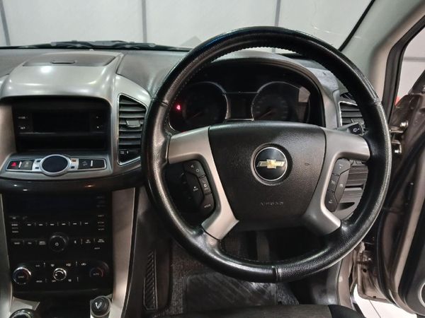 2014-Chevrolet-Captiva-24-LT-Auto image:11