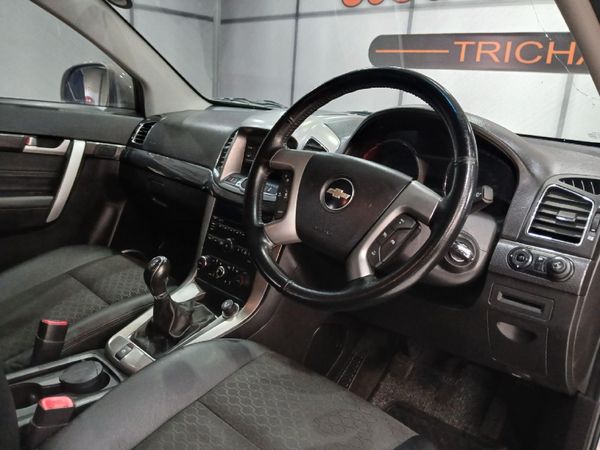 2014-Chevrolet-Captiva-24-LT-Auto image:7