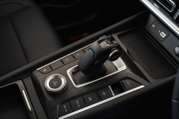 2026-GWM-P-Series-P300-24TD-LTD-4x4-Double-Cab-Auto image:16