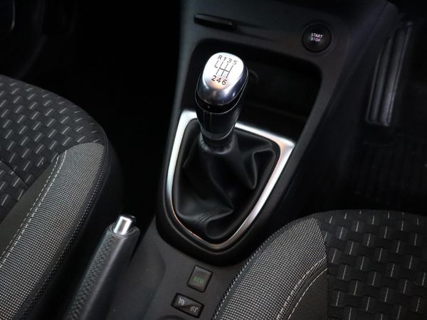 2018-Renault-Captur-12T-Dynamique-5-dr-88kW image:10