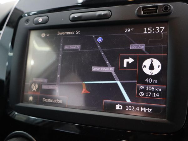 2018-Renault-Captur-12T-Dynamique-5-dr-88kW image:12