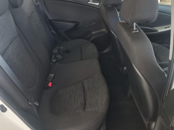 2018-Hyundai-Accent-16-GL-Motion image:8