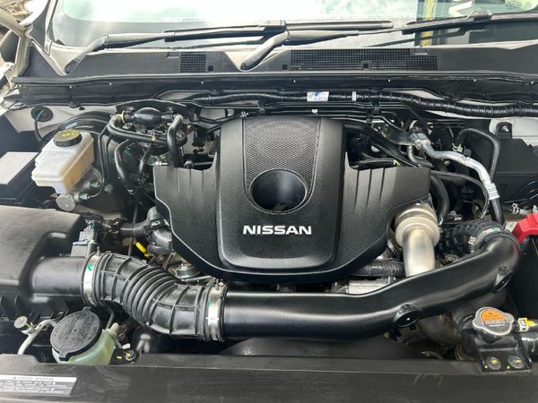 2022-Nissan-Navara-25-DDTi-LE-Auto-Double-Cab image:2