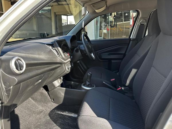 2026-Toyota-Vitz-10-XR image:6
