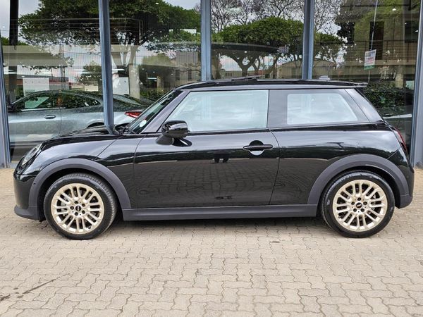 2024-MINI-Hatch-Cooper-S-Auto image:3