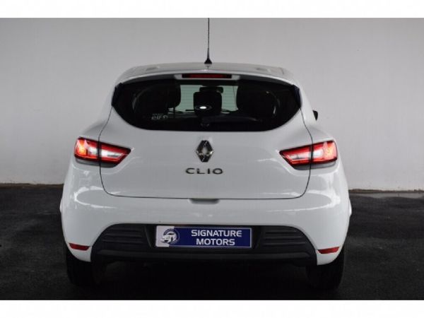 2019-Renault-Clio-IV-900T-Authentique-5-dr-66kW image:5