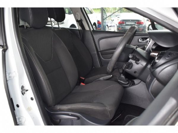 2019-Renault-Clio-IV-900T-Authentique-5-dr-66kW image:7