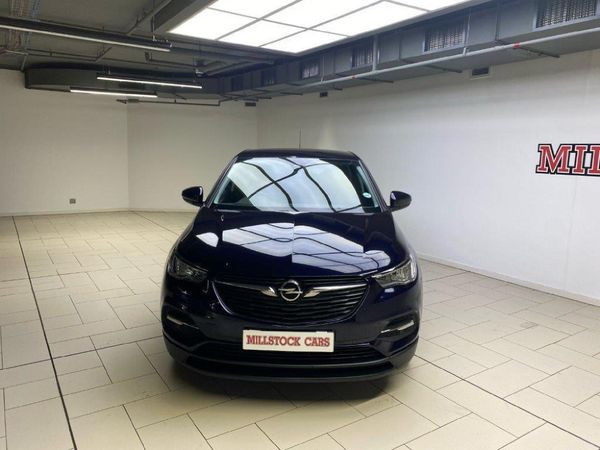 2019-Opel-Grandland-X-16T-Auto image:1