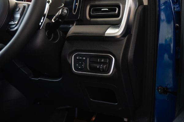 2026-GWM-P-Series-P300-24TD-LT-Double-Cab-Auto image:16