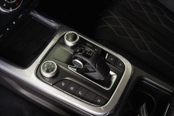 2026-GWM-Tank-300-24TD-Super-Luxury-4x4-Auto image:14