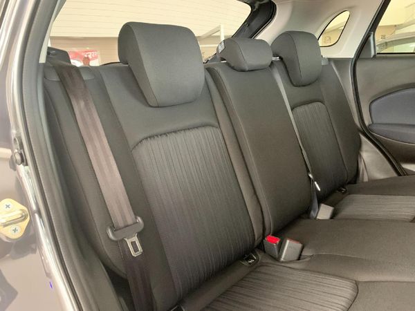 2026-Toyota-Starlet-15-XS-Auto image:9