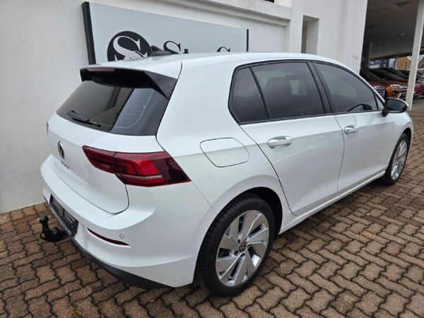 2025-Volkswagen-Golf-14-TSI-Life-Auto-110kw image:4