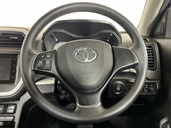 2022-Toyota-Urban-Cruiser-15-Xs-Auto image:12