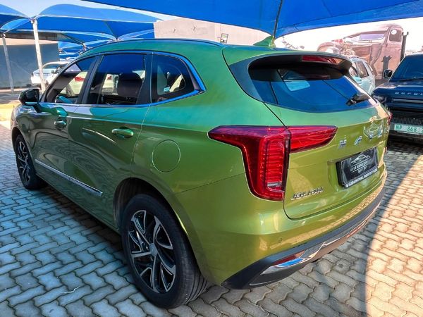 2021-Haval-Jolion-15T-Super-Luxury-Auto image:3