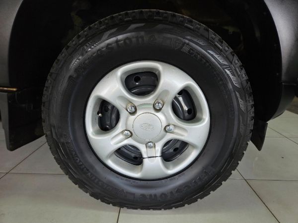 2022-Mahindra-Pik-Up-22-mHawk-S4-Dropside image:13