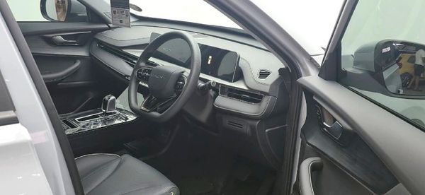 2026-Chery-Tiggo-Cross-15-HEV-Comfort-DHT image:14