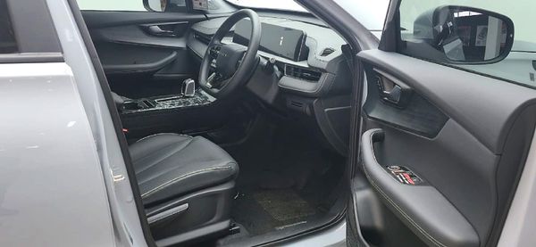 2026-Chery-Tiggo-Cross-15-HEV-Comfort-DHT image:17