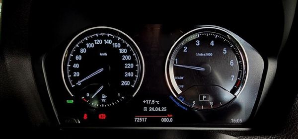 2020-BMW-2-Series-220i-Coupe-Sport-Line-Shadow-Edition image:11
