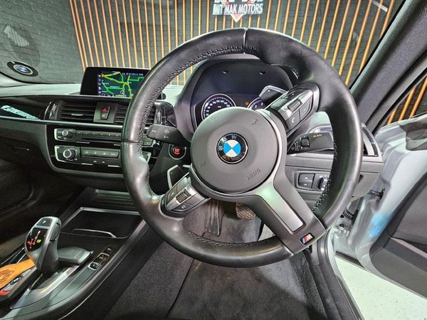 2020-BMW-2-Series-220i-Coupe-Sport-Line-Shadow-Edition image:18