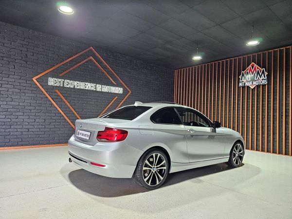 2020-BMW-2-Series-220i-Coupe-Sport-Line-Shadow-Edition image:24