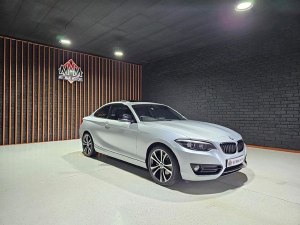 2020-BMW-2-Series-220i-Coupe-Sport-Line-Shadow-Edition image:2