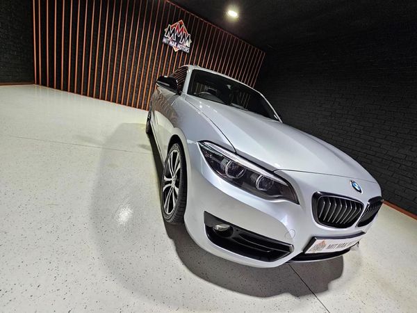 2020-BMW-2-Series-220i-Coupe-Sport-Line-Shadow-Edition image:5
