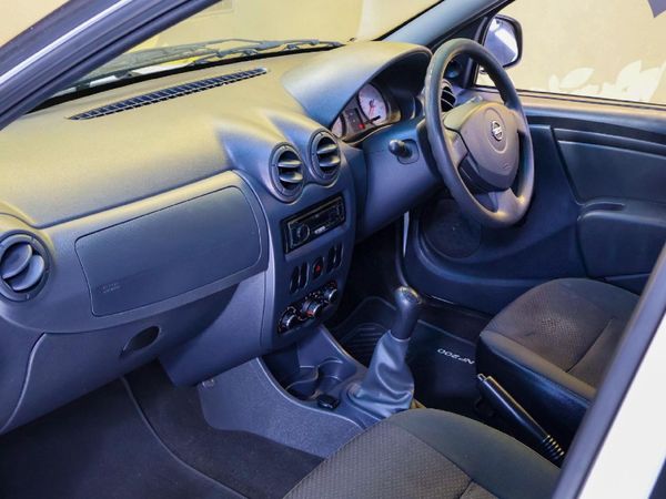 2021-Nissan-NP200-15-dCi-Safety-Pack image:16
