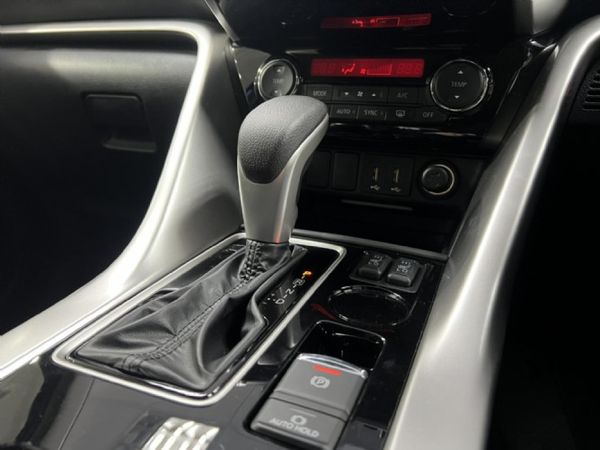 2026-Mitsubishi-Eclipse-Cross-15T-GLS-Auto image:13