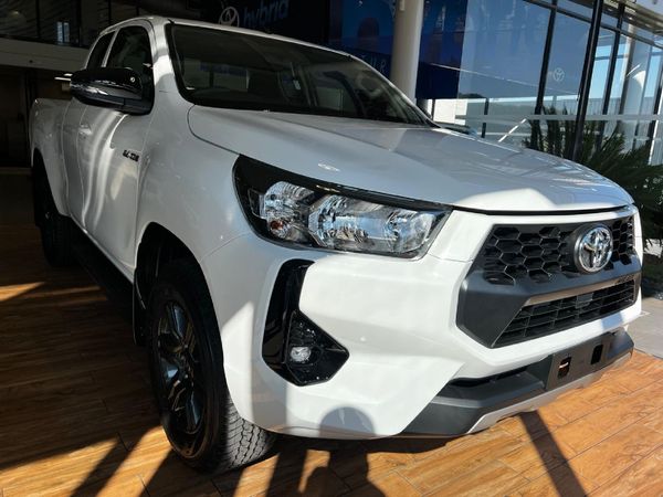 2026-Toyota-Hilux-24-GD-6-EC-6MT image:1