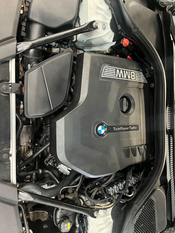 2019-BMW-5-Series-520i-M-Sport-Auto image:13