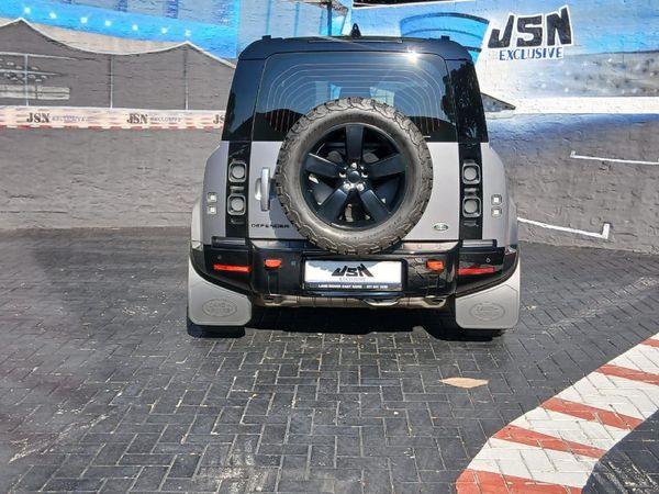 2022-Land-Rover-Defender-110-D300-X-221kW image:1